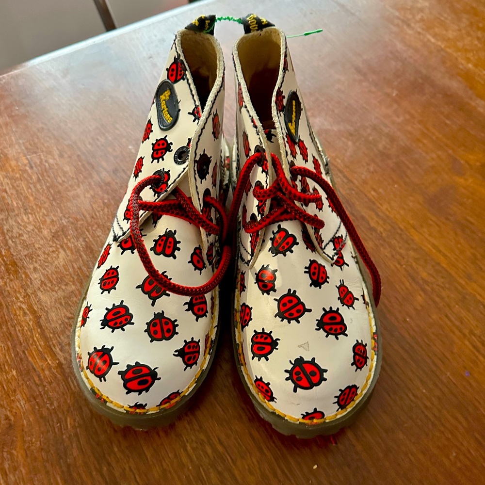 Dr Marten ladybug boots leather kid boots size 1 US